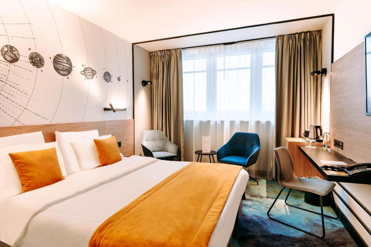 เมอร์เคียว โตรุน เซนทรุม Hotel ทอรูน ภายนอก รูปภาพ