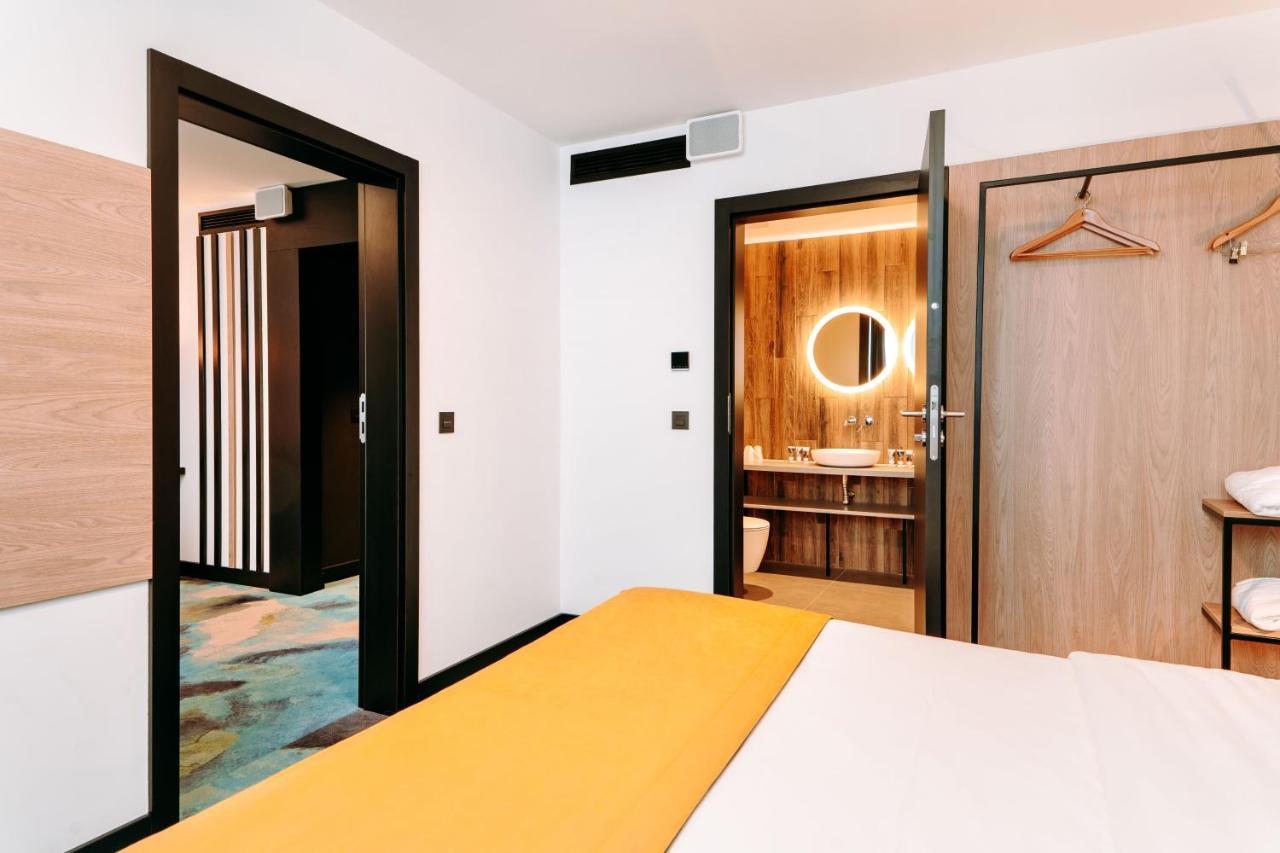 เมอร์เคียว โตรุน เซนทรุม Hotel ทอรูน ภายนอก รูปภาพ