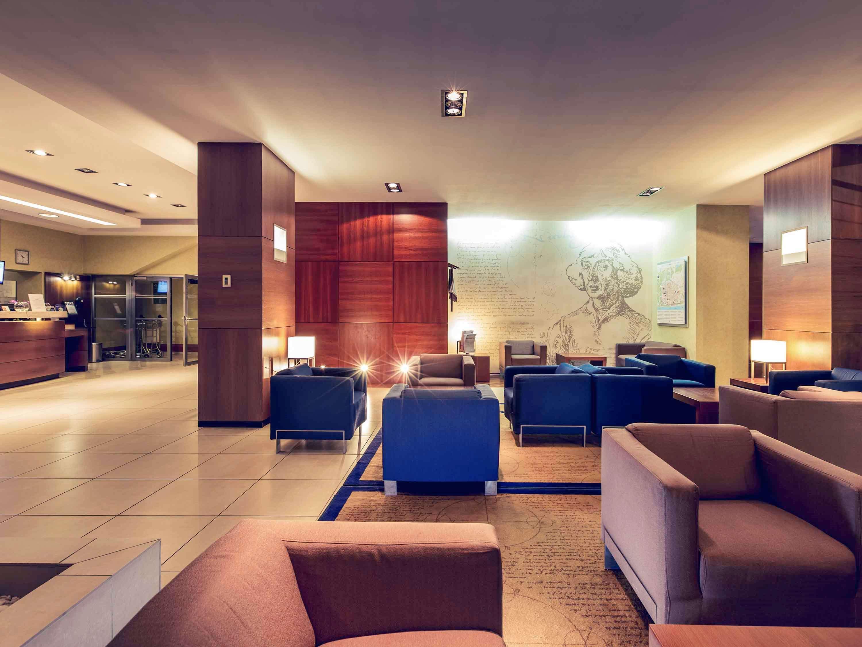 เมอร์เคียว โตรุน เซนทรุม Hotel ทอรูน ภายนอก รูปภาพ