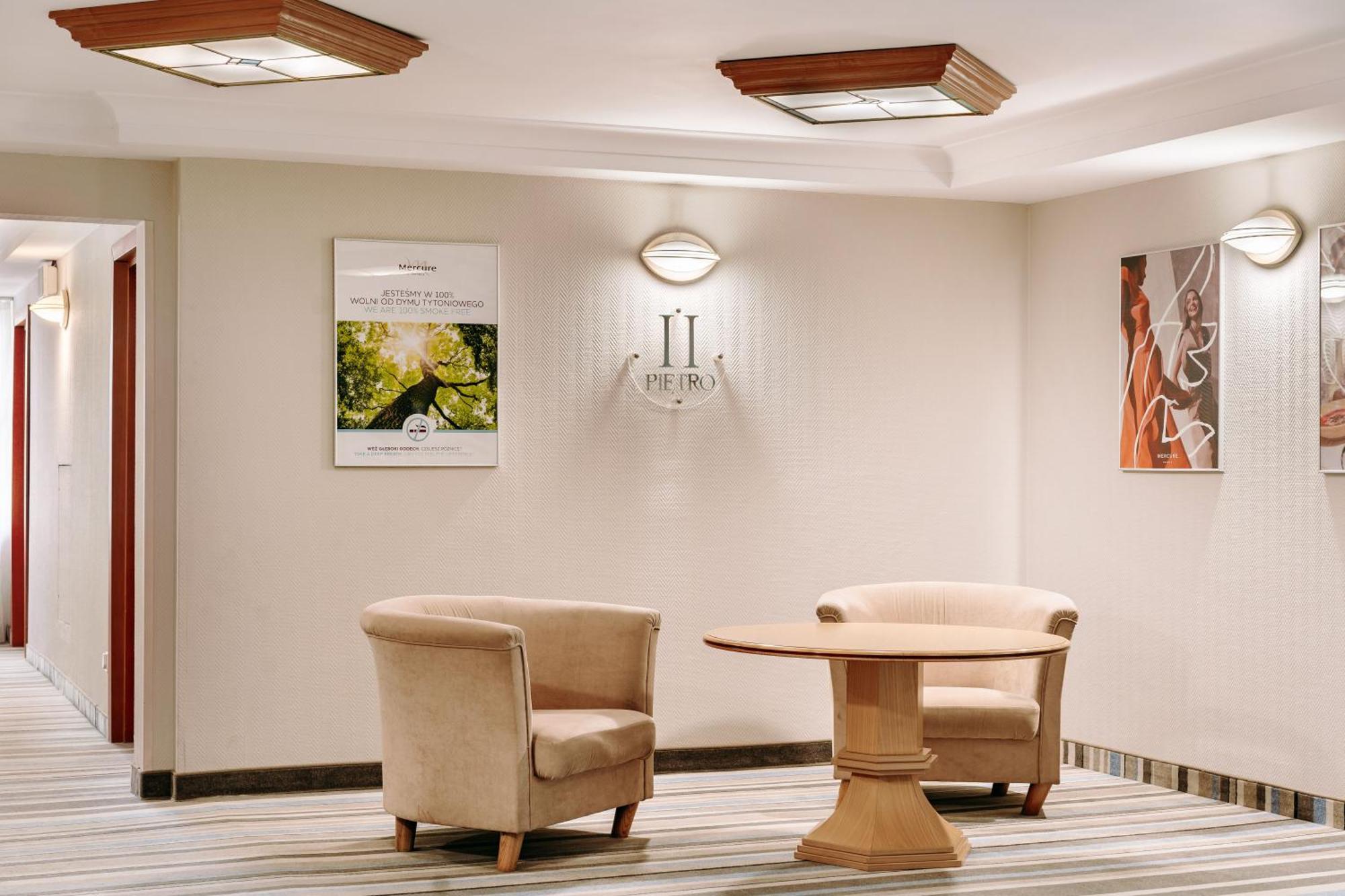 เมอร์เคียว โตรุน เซนทรุม Hotel ทอรูน ภายนอก รูปภาพ