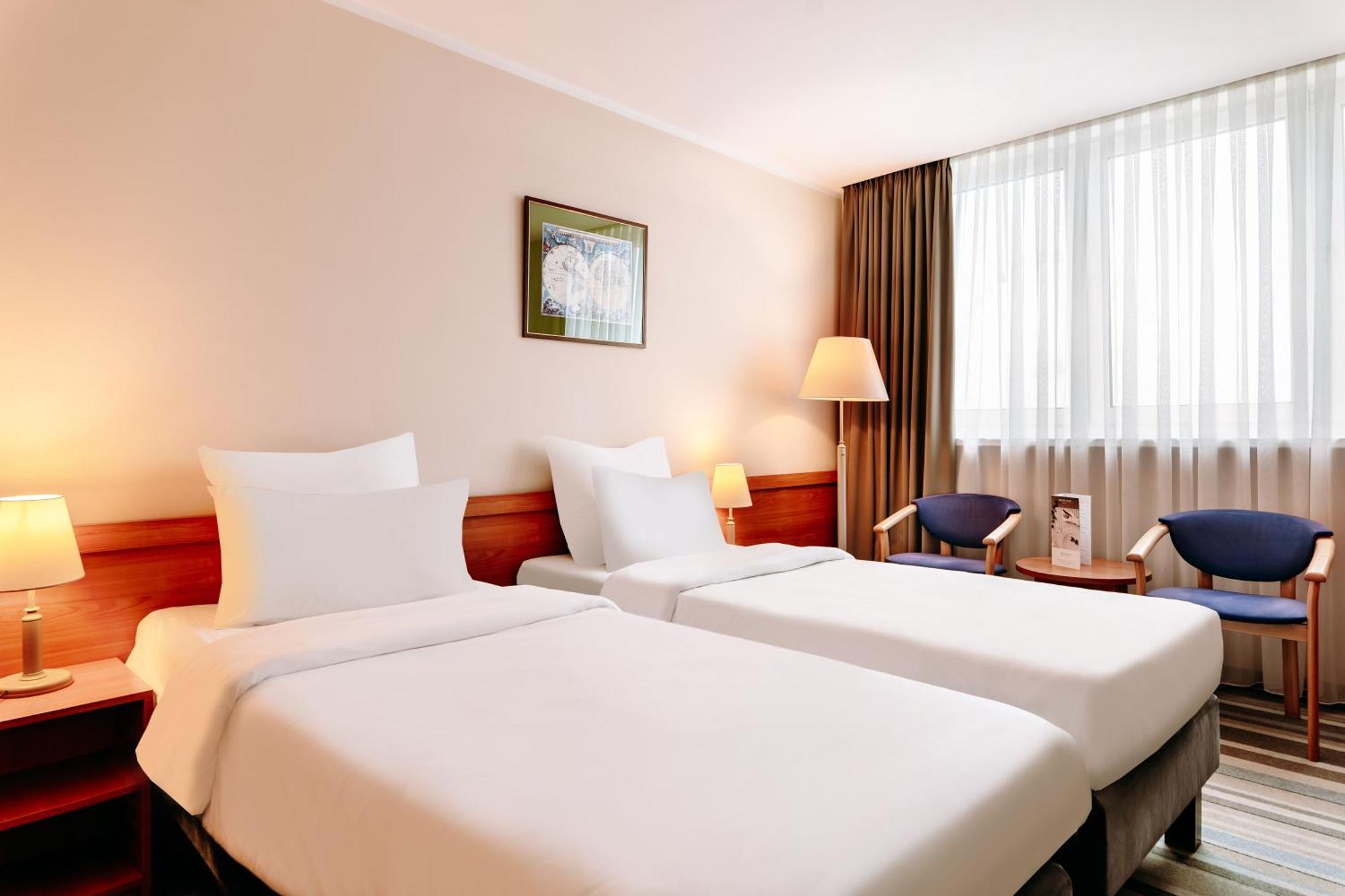 เมอร์เคียว โตรุน เซนทรุม Hotel ทอรูน ภายนอก รูปภาพ