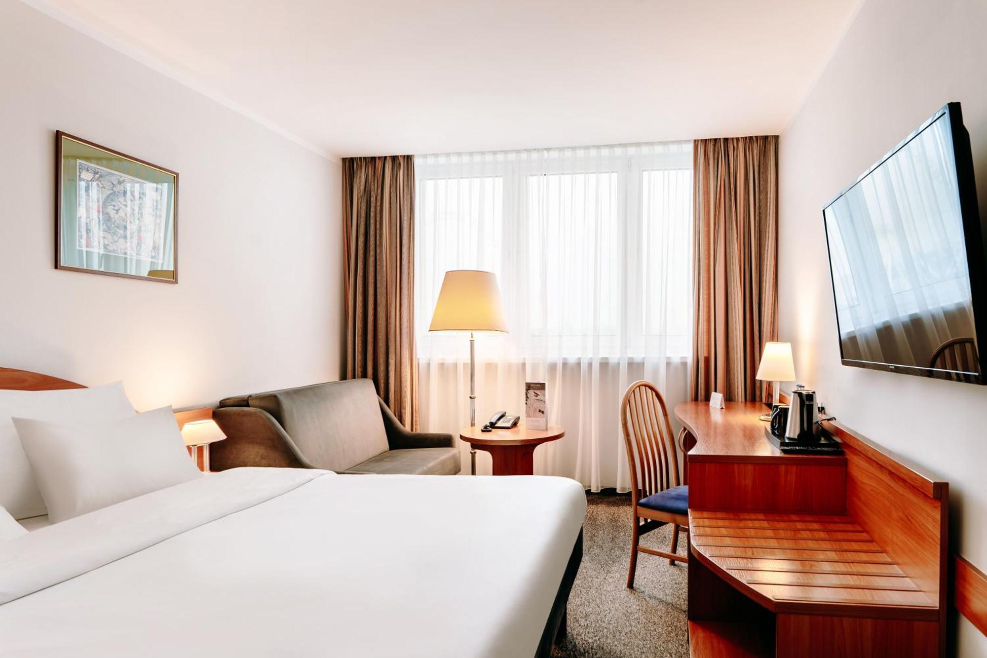 เมอร์เคียว โตรุน เซนทรุม Hotel ทอรูน ภายนอก รูปภาพ
